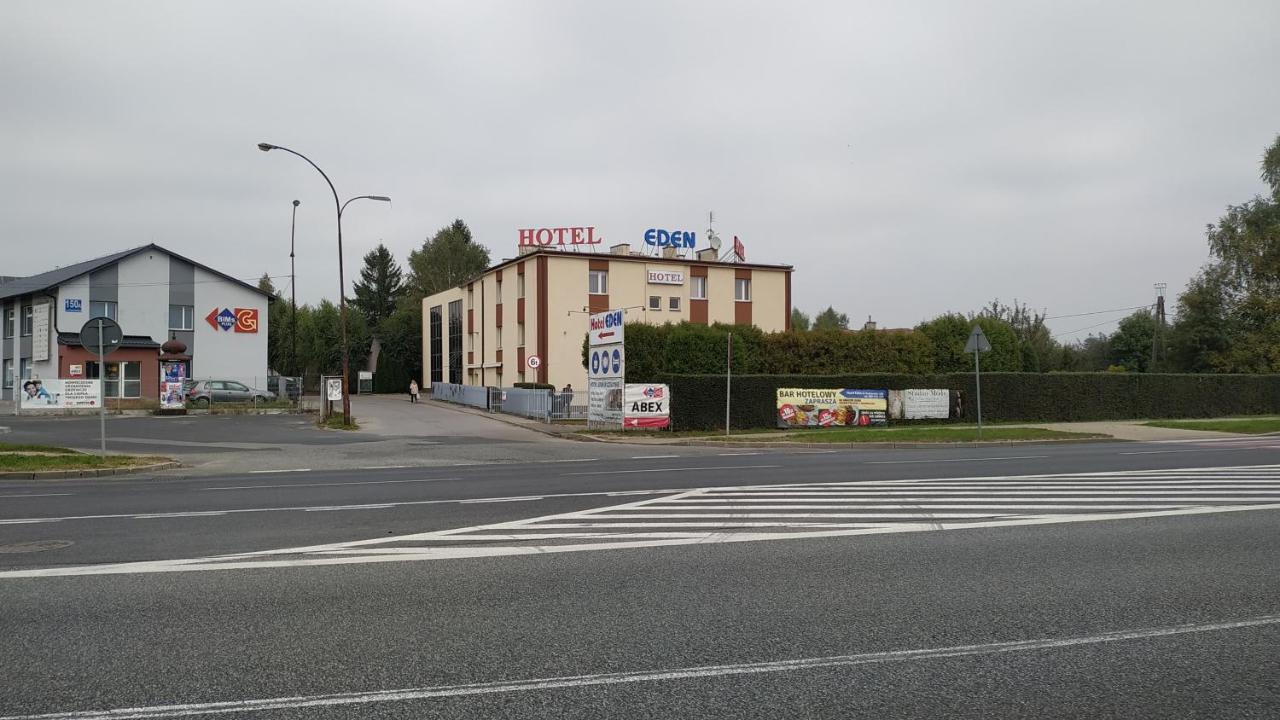 Hotel Eden 24H เชชูฟ ภายนอก รูปภาพ