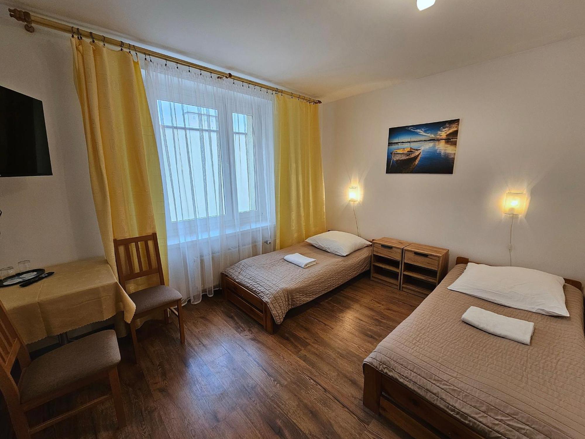 Hotel Eden 24H เชชูฟ ภายนอก รูปภาพ